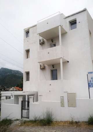 Апартаменты Dusan Apartments Сутоморе Апартаменты с 1 спальней-2